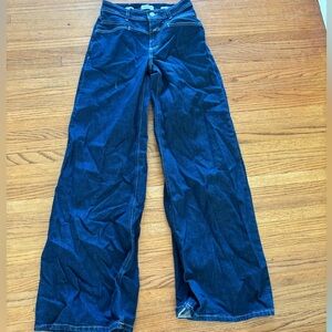 Closed wide leg pants